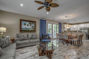 TV - Discover Serenity at North Beach Resort 4BR 4.5BA (North Myrtle Beach)