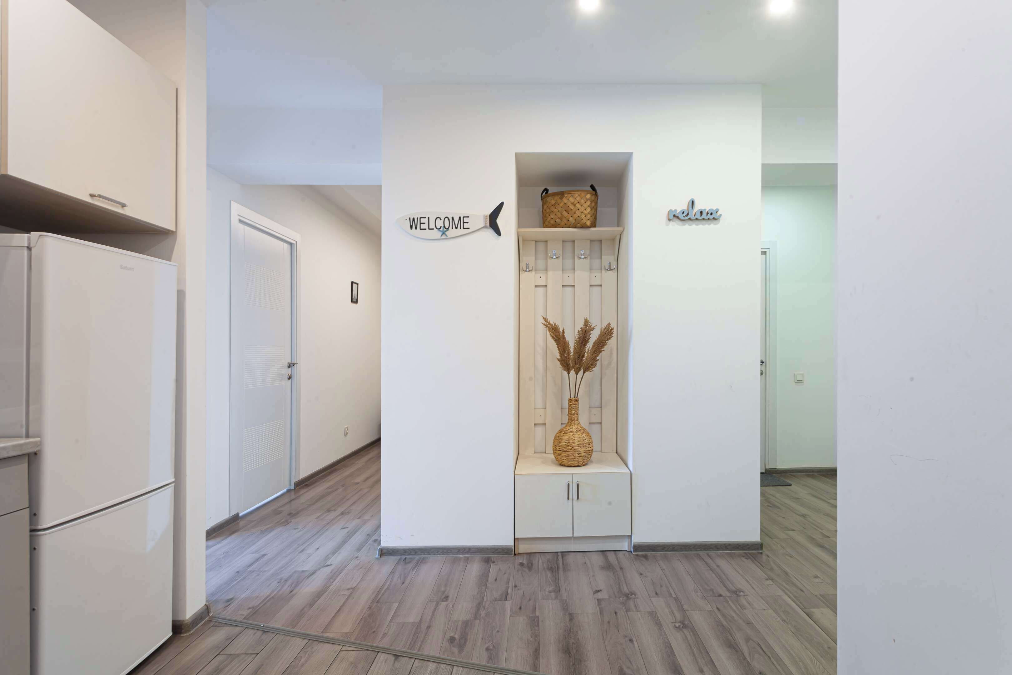 Apartment, 2 Bedrooms, Non Smoking, Air conditioning | Living area | 45-inch TV with cable channels, pay movies