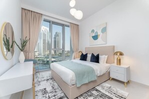 Luxury Apartment | 2 bedrooms, Egyptian cotton sheets, premium bedding, in-room safe - Vogue | The Grand Creek Harbour Waterfront living (Dubai)