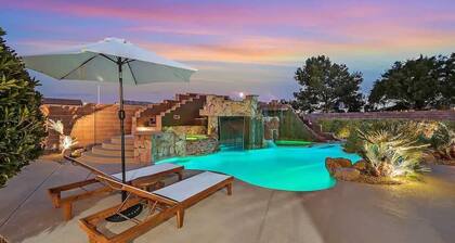 5BR Luxury Villa Pool, Spa, RV Parking, Sleeps 12