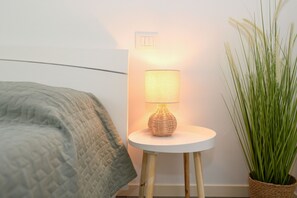 Zimmersafe, Bügeleisen/Bügelbrett, kostenloses WLAN, Bettwäsche