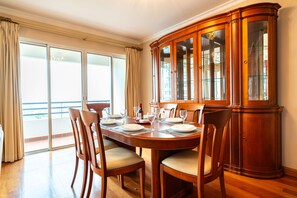 Dining - Katerina´s Place, 3 Bedrooms Near Praia Formosa, Restaurants and Shops (Funchal)