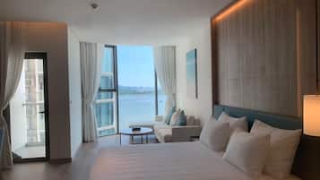 Panoramic Apartment | 2 bedrooms, Egyptian cotton sheets, premium bedding, pillow-top beds