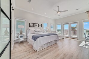 4 bedrooms, free WiFi, bed sheets