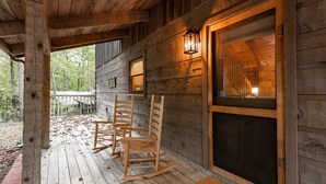 Terrace/patio - Stylish Cabin Near Pigeon Forge (Sevierville)