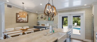 The Shady Mermaid 2 Bedroom Home by RedAwning