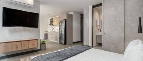 1 bedroom, desk, iron/ironing board, travel cot