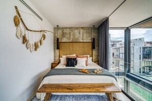 1 bedroom, desk, iron/ironing board, free WiFi