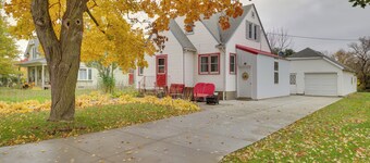 Harmony Home w/ Fire Pit: 5 Mi to Niagara Cave!