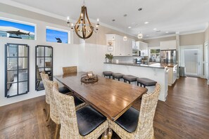 Dining - Sweeping Gulf Views in Seagrove Beach! Private Pool, Game Room & Bikes (Santa Rosa Beach)