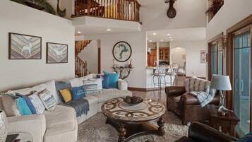 Smart TV, fireplace, offices