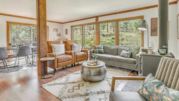 Rumah (2 Bedrooms) | Interior