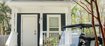 Downtown Cottage, Golf Cart, Walk to Shops & Beach