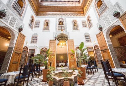 Riad fes iline