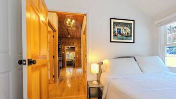 3 chambres, fer et planche Ă repasser, Wi-Fi gratuit, draps fournis