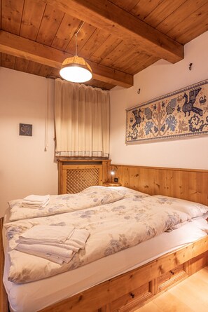 2 soverom, wi-fi (inkludert) og sengetøy