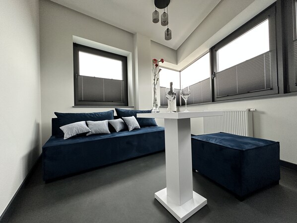 컴포트룸 | 거실 공간