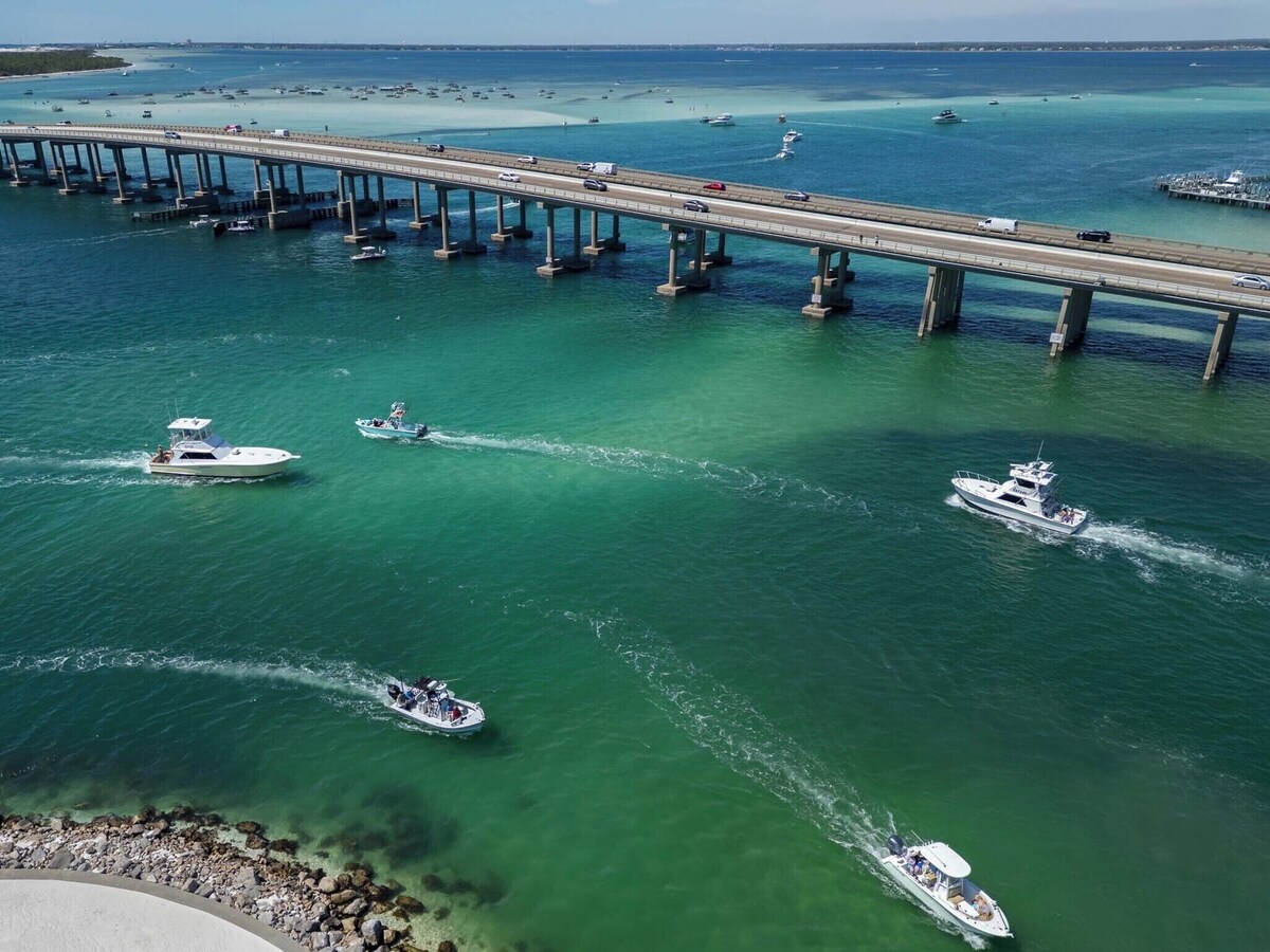 Photo 75 of ⭐Pet Friendly⭐Lagoon Pool-Beach Trolley-2 Kings 👑-5BR Here Comes the Sun