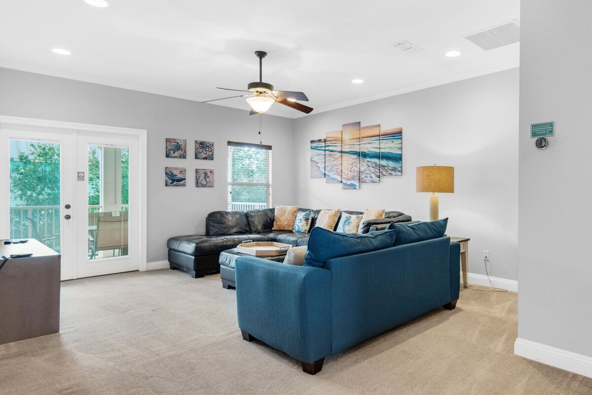 Photo 31 of ⭐Pet Friendly⭐Lagoon Pool-Beach Trolley-2 Kings 👑-5BR Here Comes the Sun