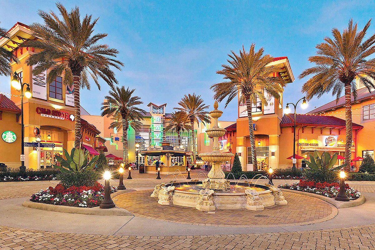 Photo 64 of ⭐Pet Friendly⭐Lagoon Pool-Beach Trolley-2 Kings 👑-5BR Here Comes the Sun