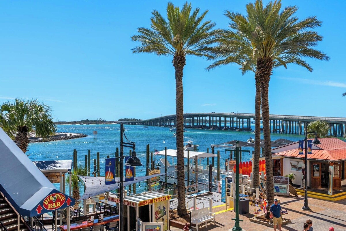 Photo 82 of ⭐Pet Friendly⭐Lagoon Pool-Beach Trolley-2 Kings 👑-5BR Here Comes the Sun