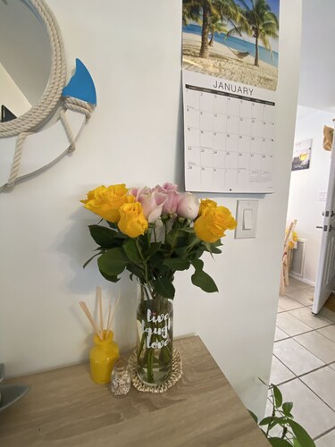 Cozy Ocean Breeze Guest House Ideal Location