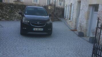 Enceinte de lâhĂ©bergement