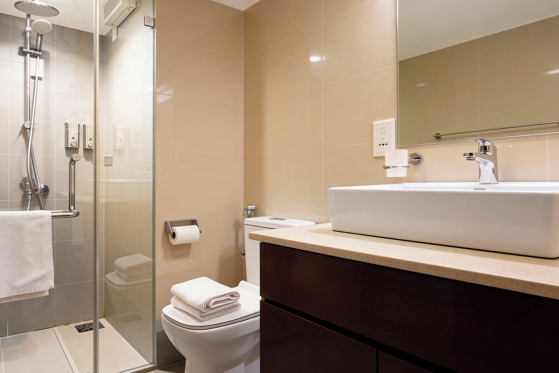 Photo - Corundum Breeze Negombo