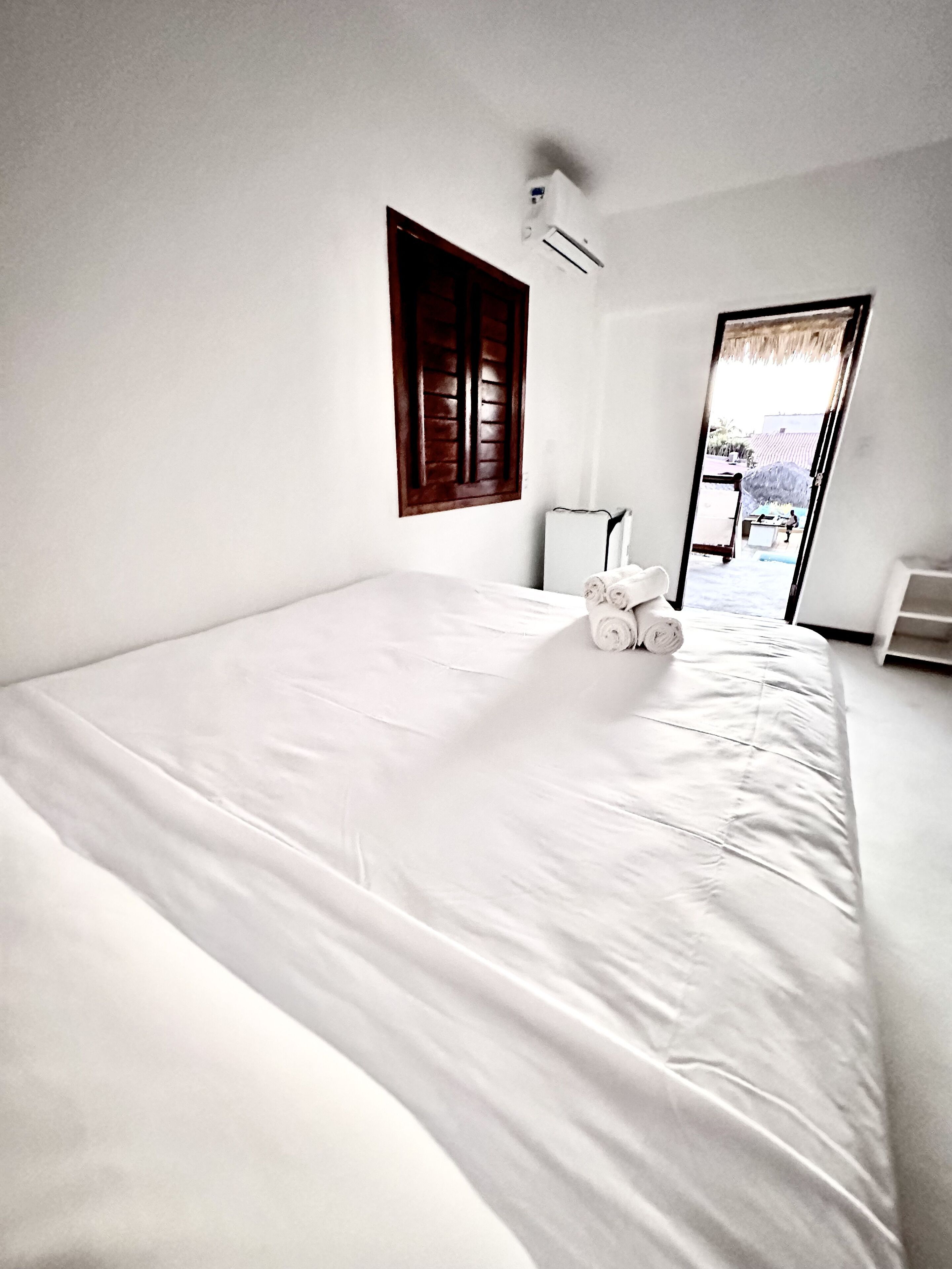 Standard Triple Room | Pillowtop beds, minibar, individually decorated, individually furnished