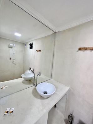 Bathroom - Pousada VIGLAMO JERI (Jijoca de Jericoacoara)
