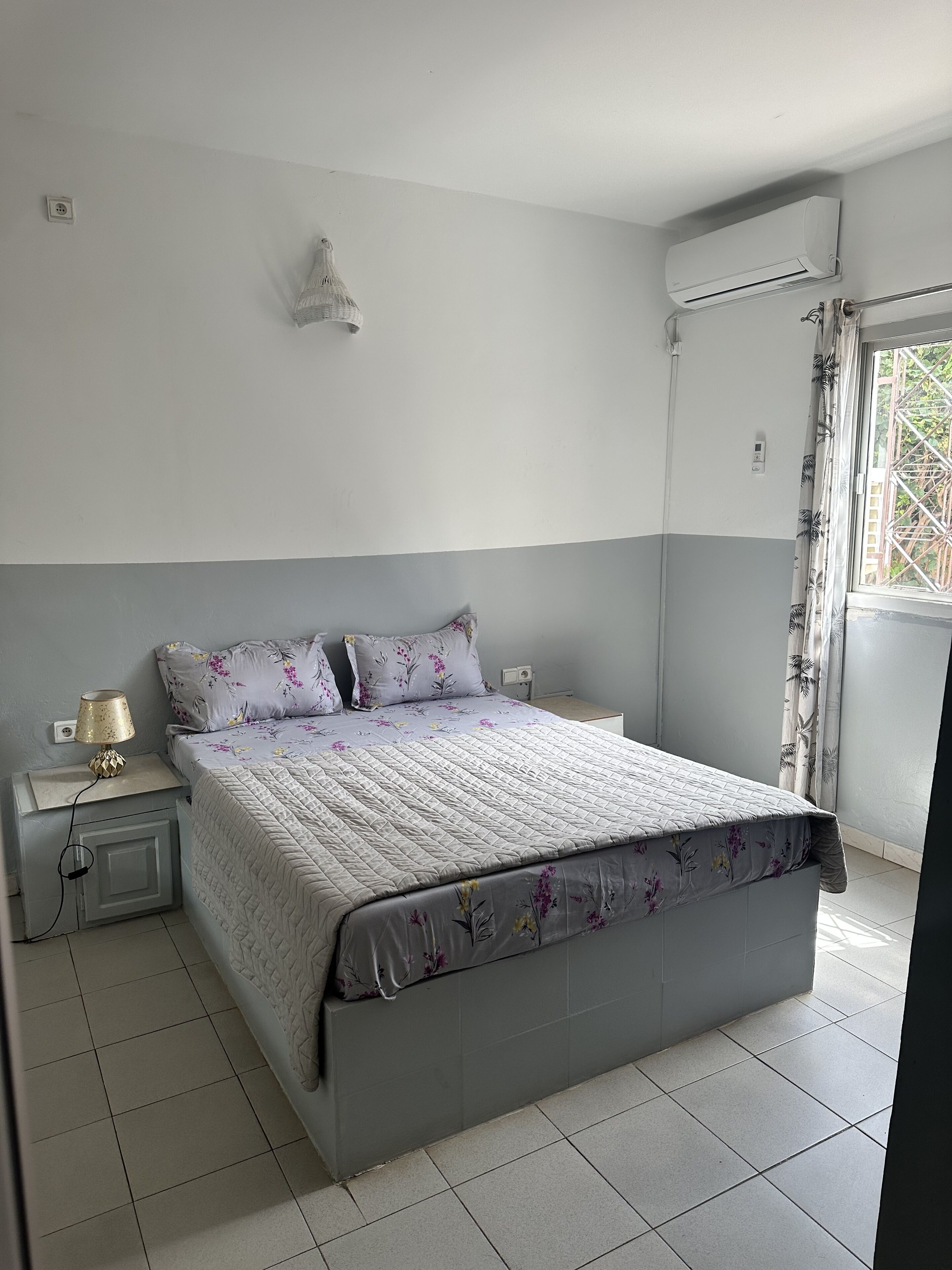 3 室のベッドルーム、WiFi、ベッドシーツ