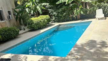 泳池