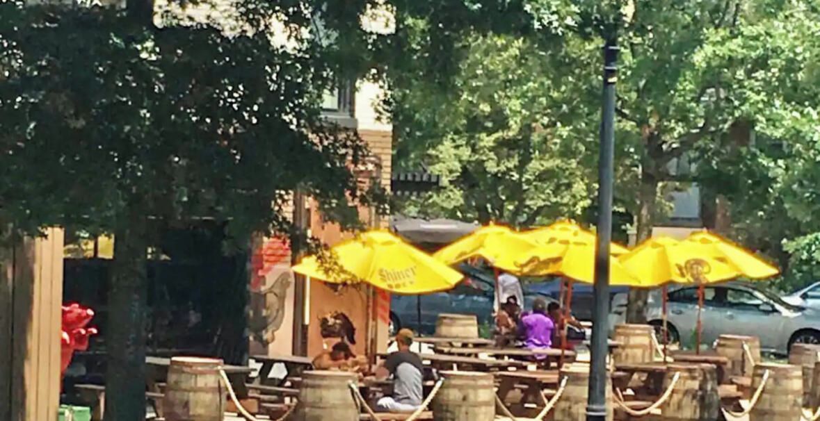 Restauration en plein air