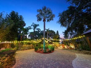 Property grounds - Palm Room at Bliss House  (Orlando)