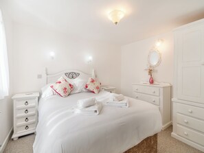 2 bedrooms, free WiFi, bed sheets - Honeysuckle Cottage- UK45594 (Penparc, near Cardigan)