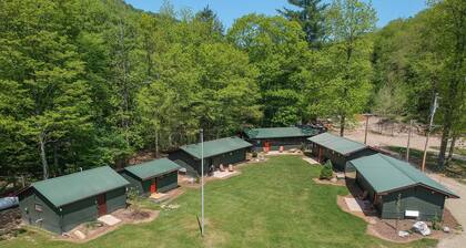 Deluxe Cabin F, Elk Creek Escape