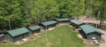 Deluxe Cabin F, Elk Creek Escape