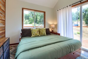 4 habitaciones, tabla de planchar con plancha y wifi gratis 