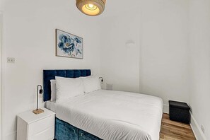 1 camera, ferro/asse da stiro, accesso a Internet, lenzuola