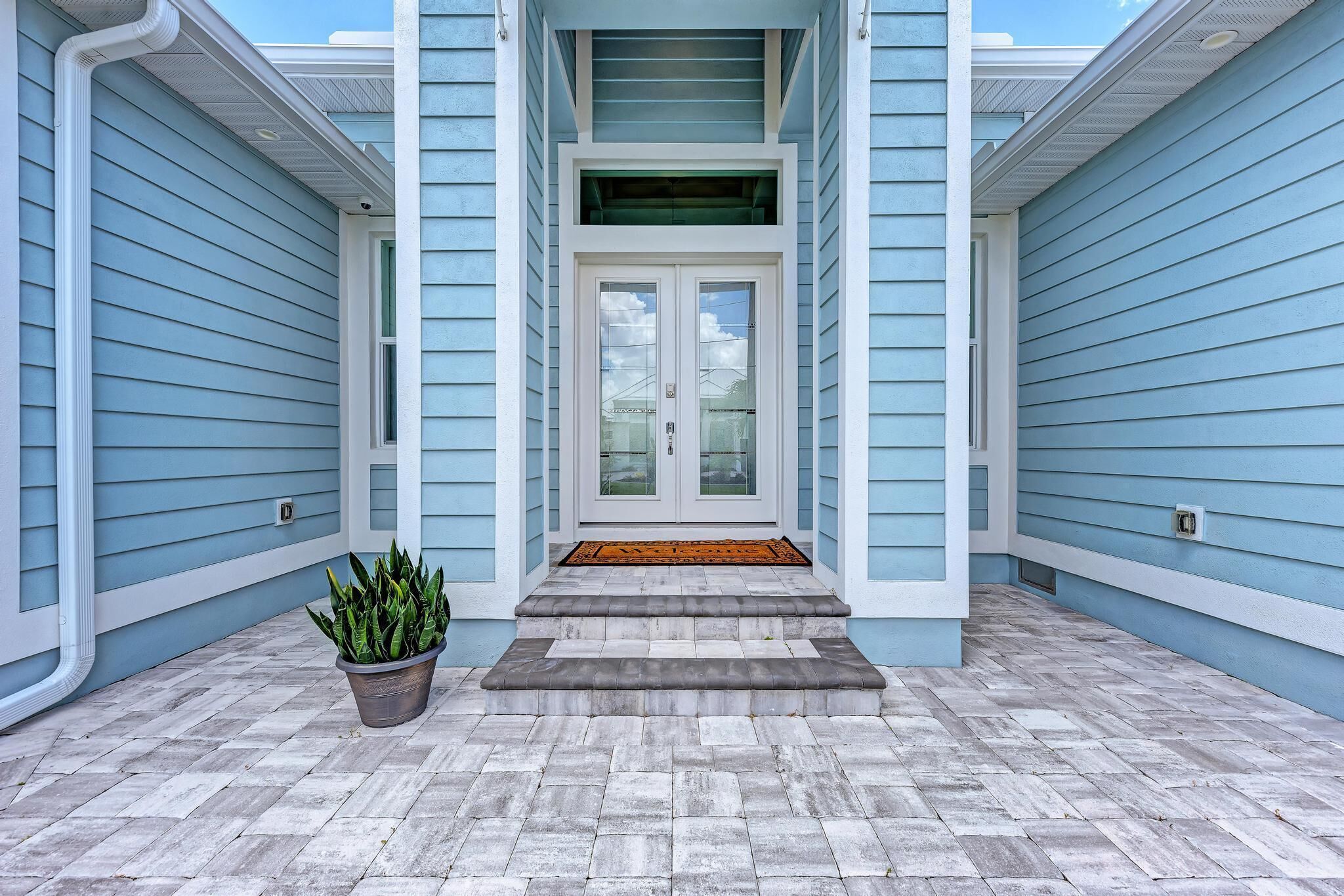 تفاصيل الفندق من الخارج