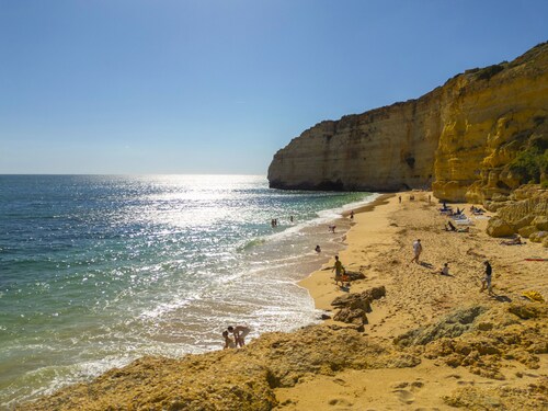 Cozy villa w/ heatable pool & garden