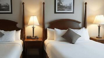 Premium bedding, pillowtop beds, minibar, desk