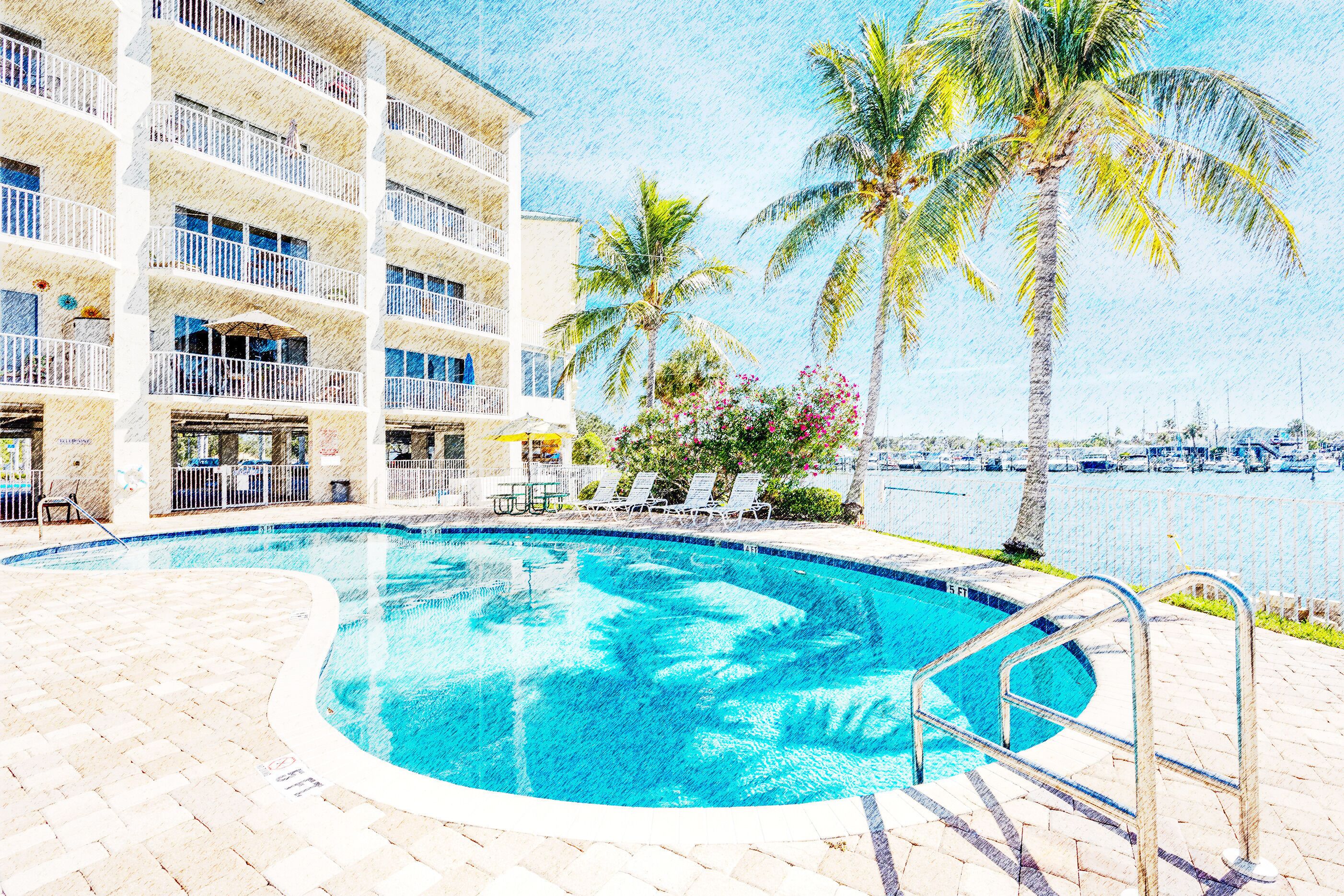 Elegant Waterfront Place for Two. Pool. Hot Tub