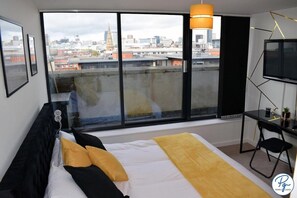 1 bedroom, iron/ironing board, free WiFi, bed sheets