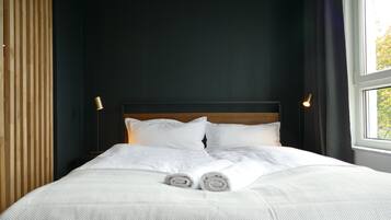 1 Schlafzimmer, Schreibtisch, WLAN, BettwÀsche