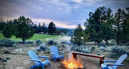 Bend Ranch Guesthouse, enjoy our private/detached guesthouse