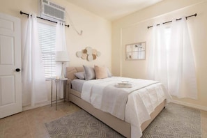 Strykejern/-brett, wi-fi og sengetøy