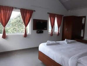Luxury Villa | Free WiFi - MYSTIQUE STAY RESORT by indostays (Kotagiri)