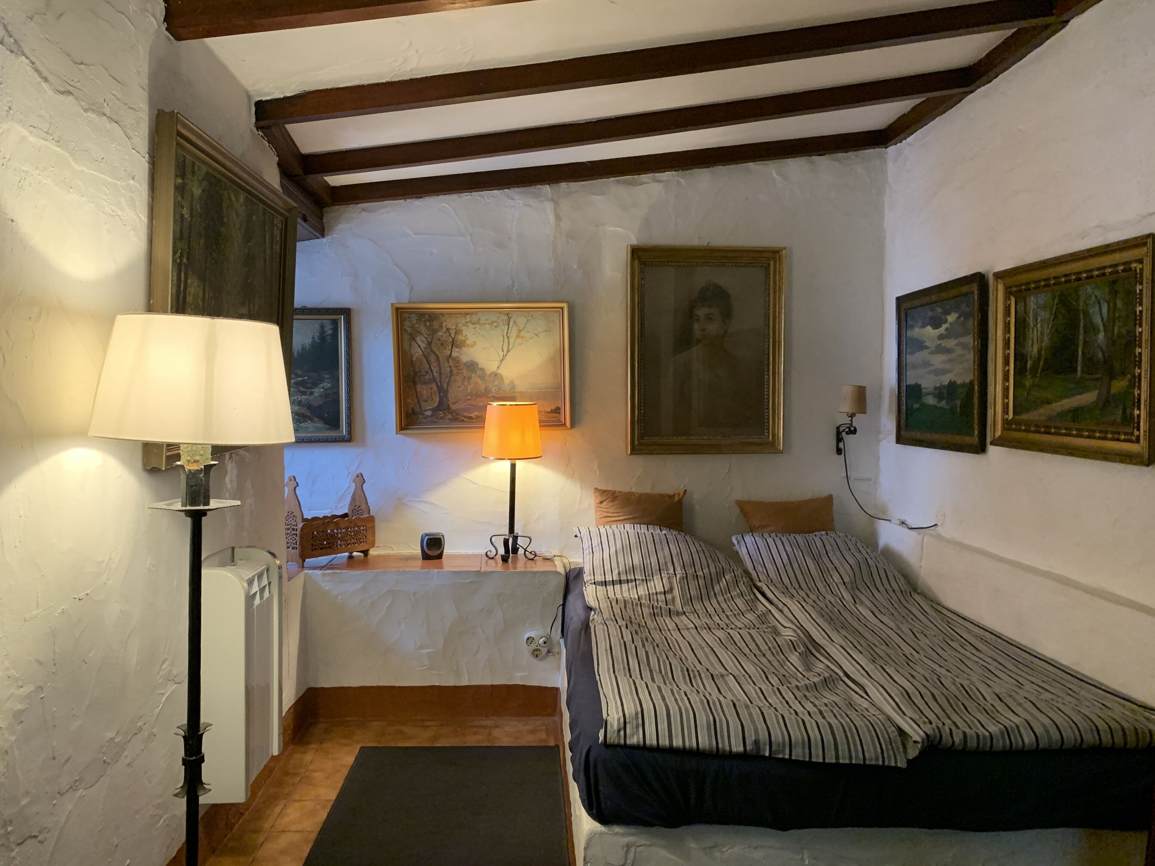 2 chambres, fer et planche à repasser, lit parapluie, Wi-Fi