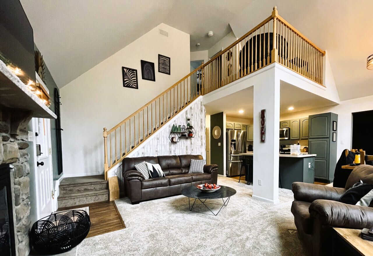 Smart TV, chimenea, videojuegos y reproductor de DVD 